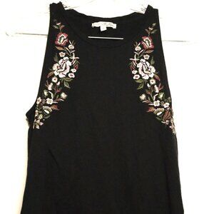 Express One Eleven Black Floral Tunic Tank Top Medium Whimsigoth Cottagecore